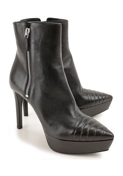 botte prada femme 2020|Bottines Femme: Bottes Haut de Gamme en Cuir .